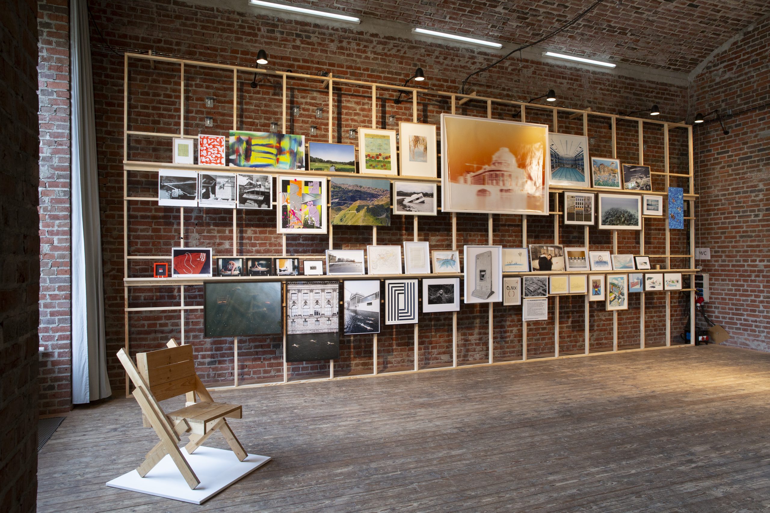 Gestell Auktion „50 für Berlin“